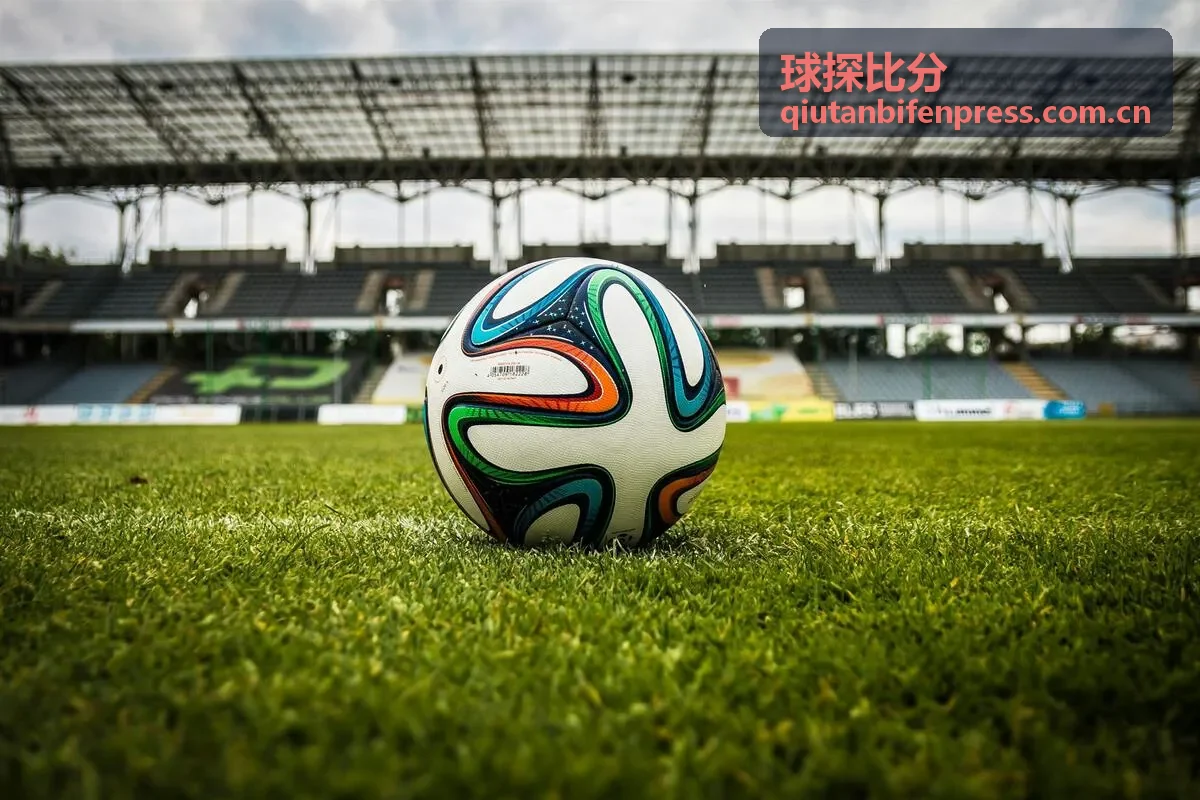 球探比分电竞数据面板LPL实时战况